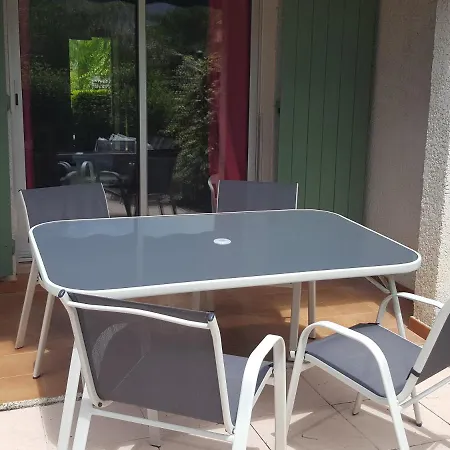 tahiti parc maisonnette climatisée 6 pers 2 chambre