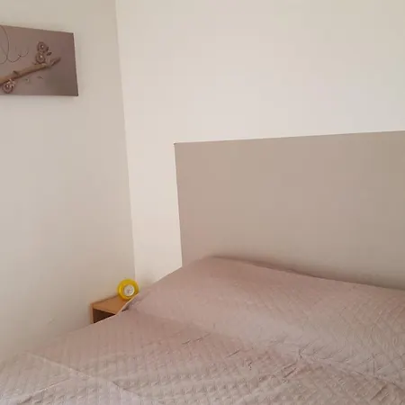 Tahiti Parc Maisonnette Climatisee 6 Pers 2