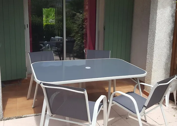 Tahiti Parc Maisonnette Climatisee 6 Pers 2