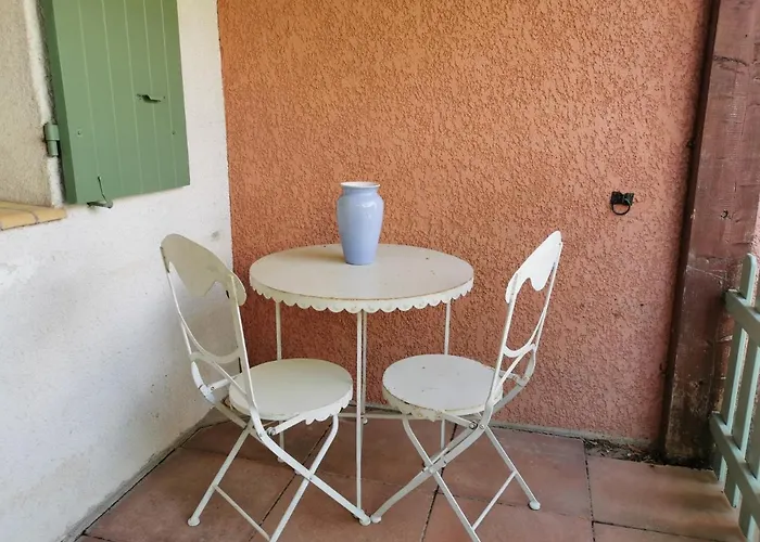 Tahiti Parc Maisonnette Climatisee 6 Pers 2 Semesterbostad Le Lavandou